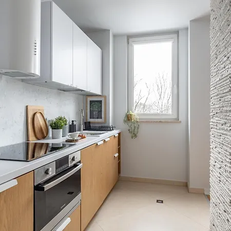 公寓 Lazienki Park Two-bedroom With Balcony By Mia