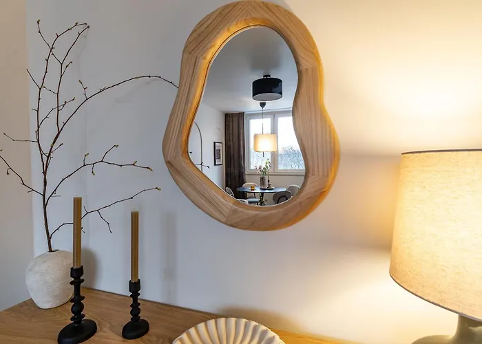 Lazienki Park Two-bedroom With Balcony By Mia Διαμέρισμα