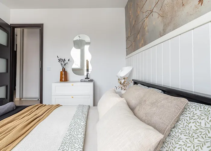 Διαμέρισμα Lazienki Park Two-bedroom With Balcony By Mia