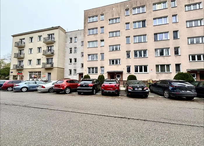 Lazienki Park Two-bedroom With Balcony By Mia Daire *